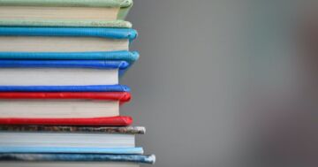 Leggi: &laquo;BUONO LIBRO&raquo;