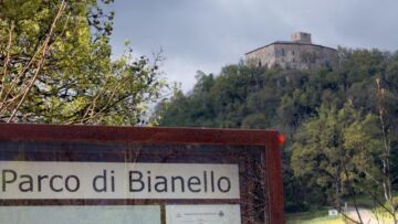 Leggi: «PUNTI INFORMATIVI SUL TERRITORIO: MANIFESTAZIONE D’INTERESSE»